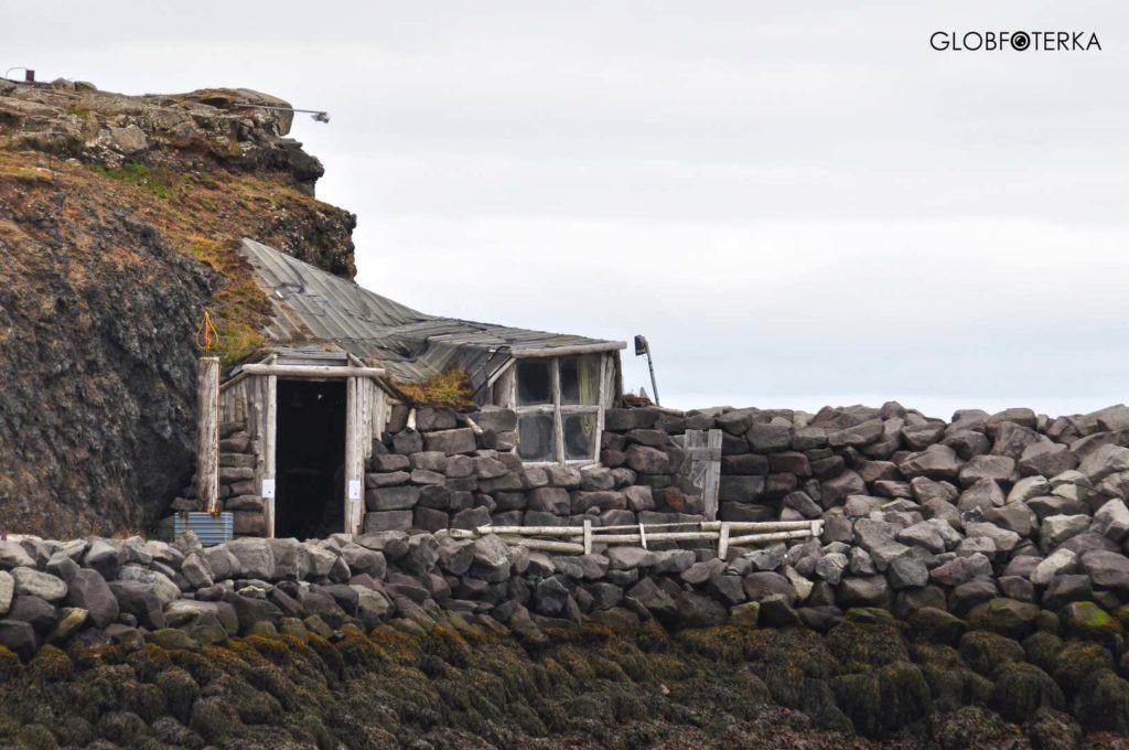 Keflavik trollica